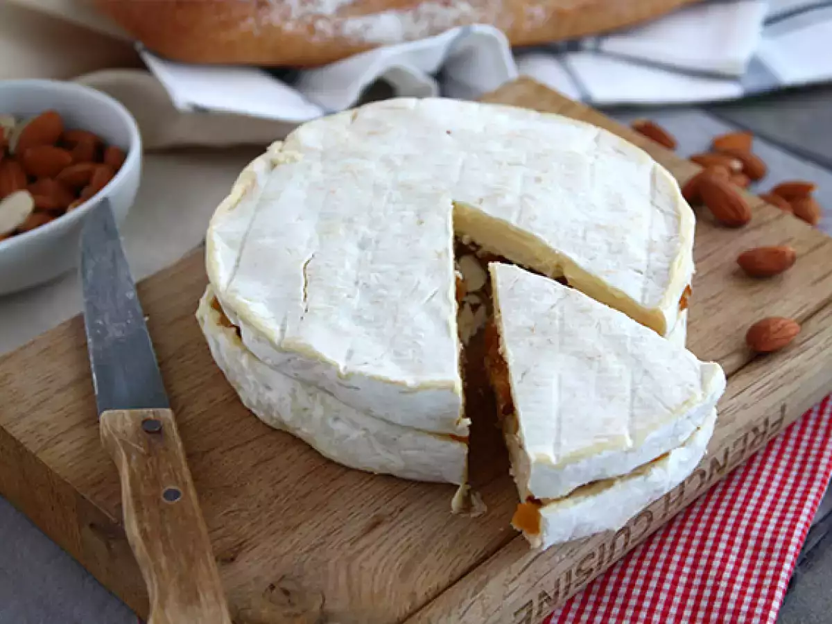 Brie sárgabarackos és mandulás töltelékkel - fotó 3