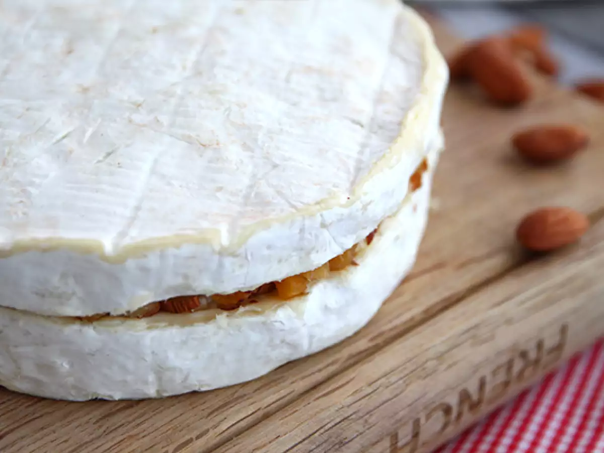 Brie sárgabarackos és mandulás töltelékkel - fotó 4
