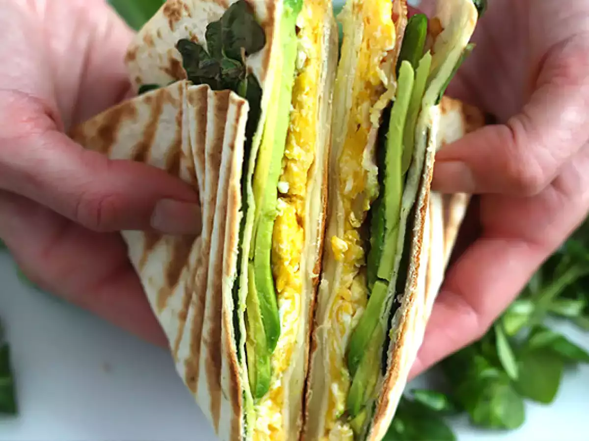 Brunch-stílusú pirított wrap - Tortilla Wrap Hack - fotó 5