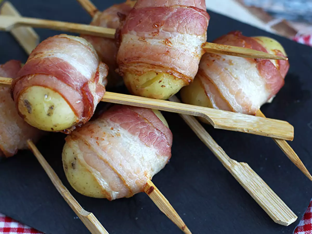 Burgonya és füstölt szalonna nyársak aperitifként - fotó 4