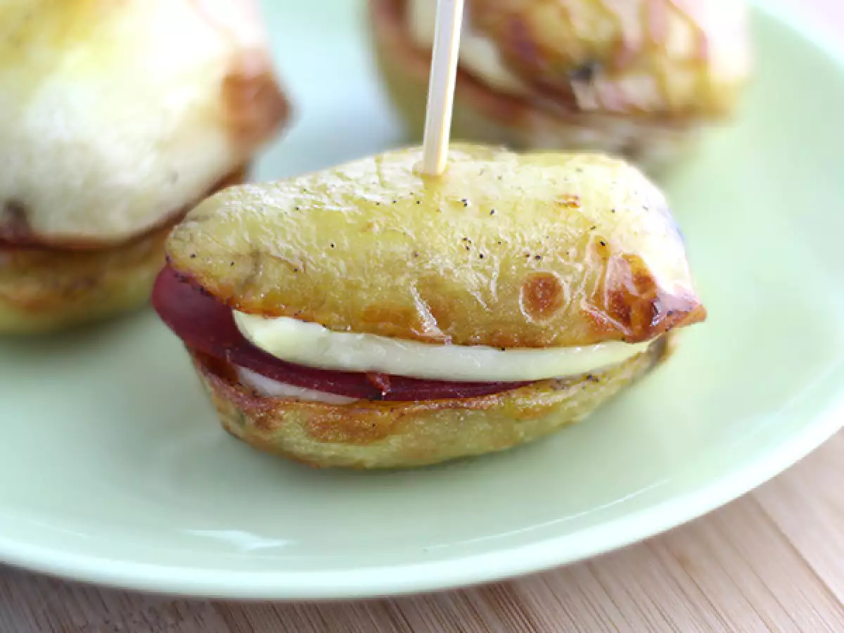 Burgonyás raclette szendvics - fotó 2