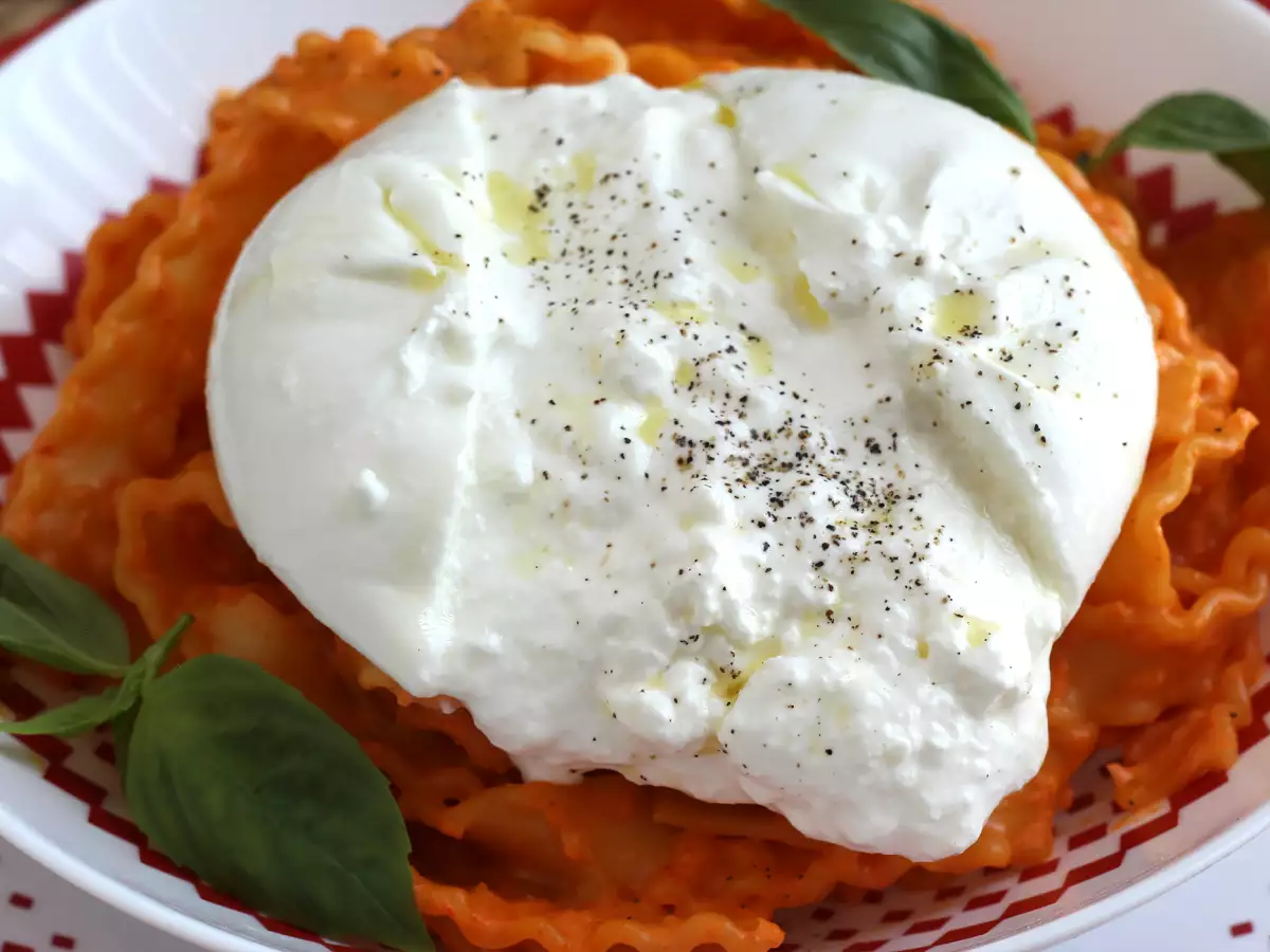 Calabriai stílusú pesto krémes burrata sajttal - fotó 2