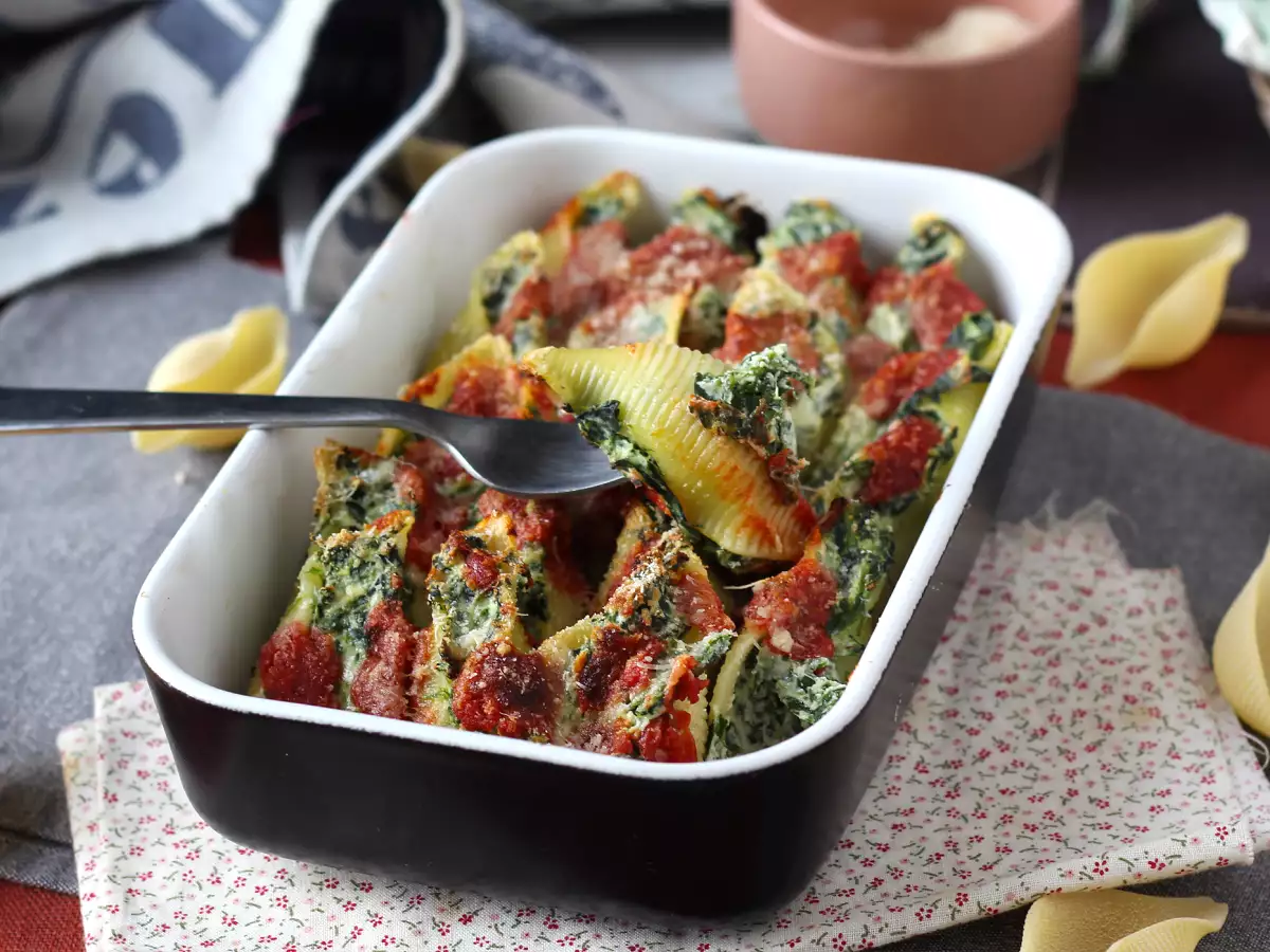 Conchiglioni ricottával és spenóttal töltve: ellenállhatatlan sült vegetáriánus fogás - fotó 7