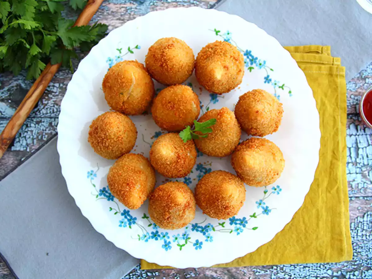 Coxinhas (brazil csirkekrokett) - fotó 2