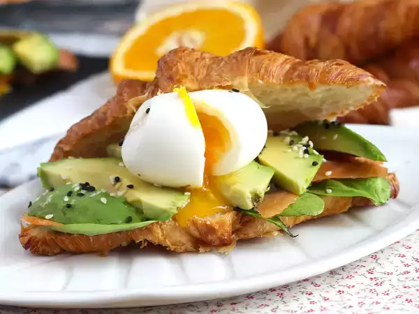 Recept Croissant brunch szendvics
