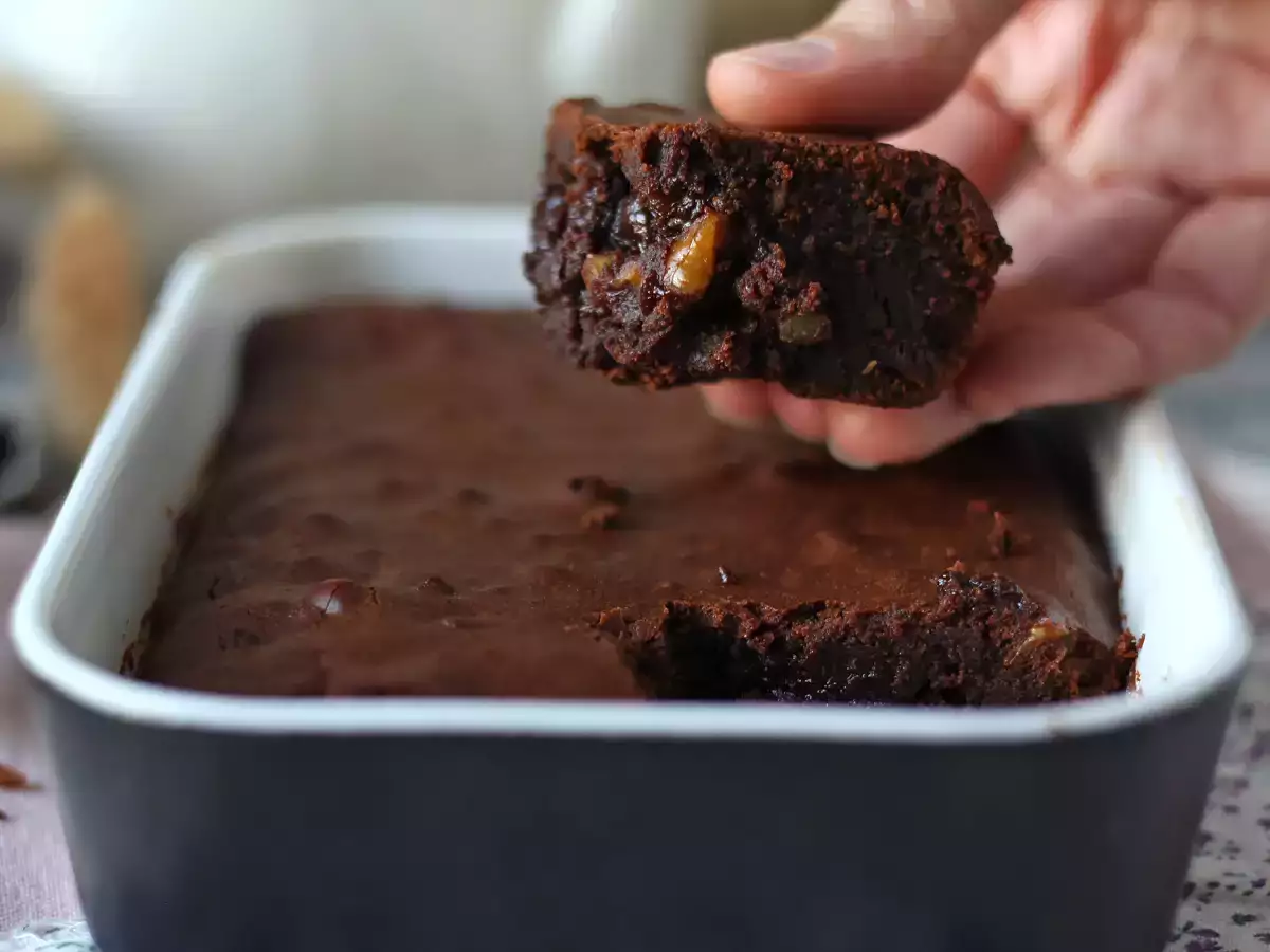 Csokoládé és dió brownie a légsütőben - fotó 4