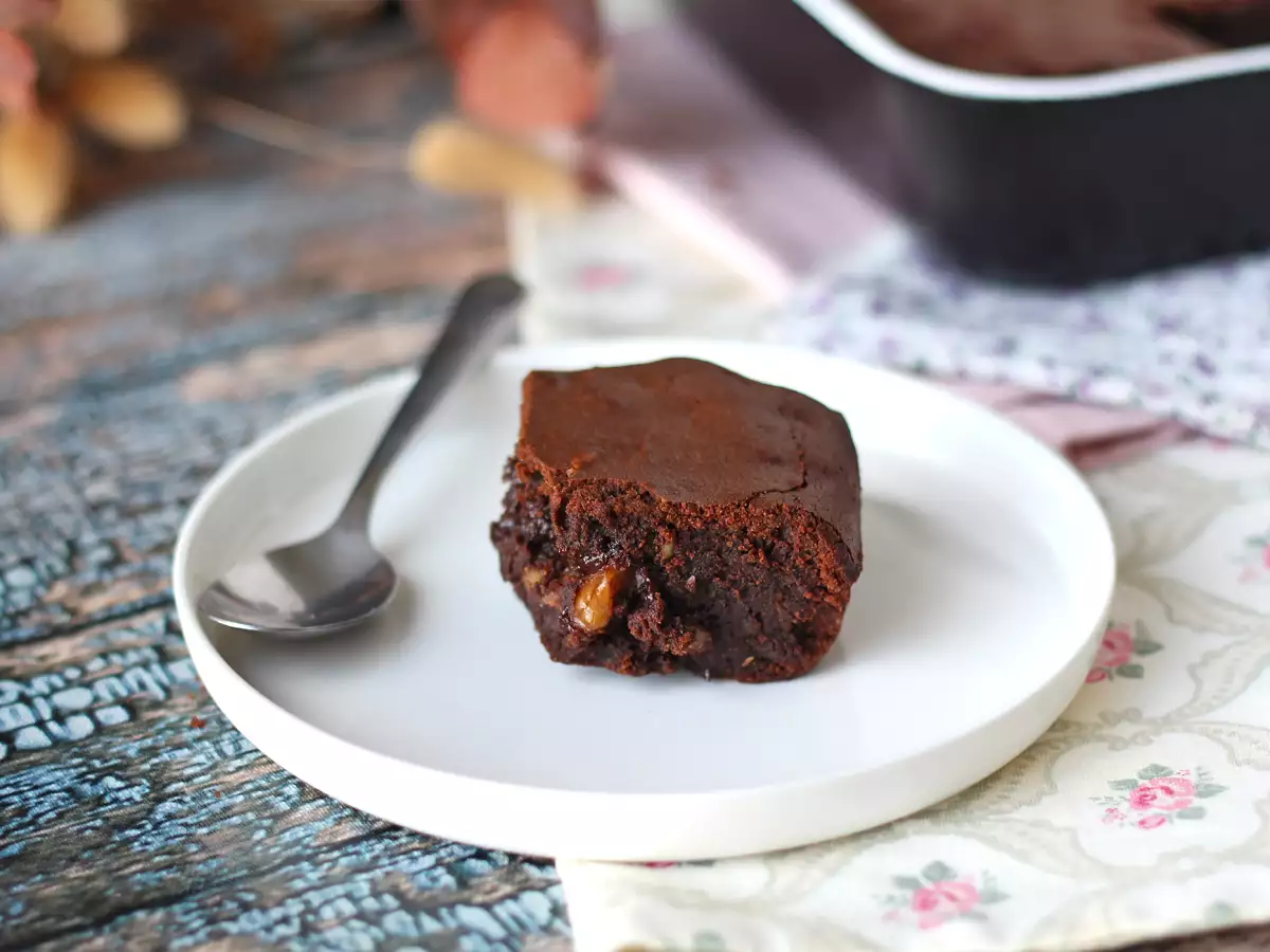 Csokoládé és dió brownie a légsütőben - fotó 7
