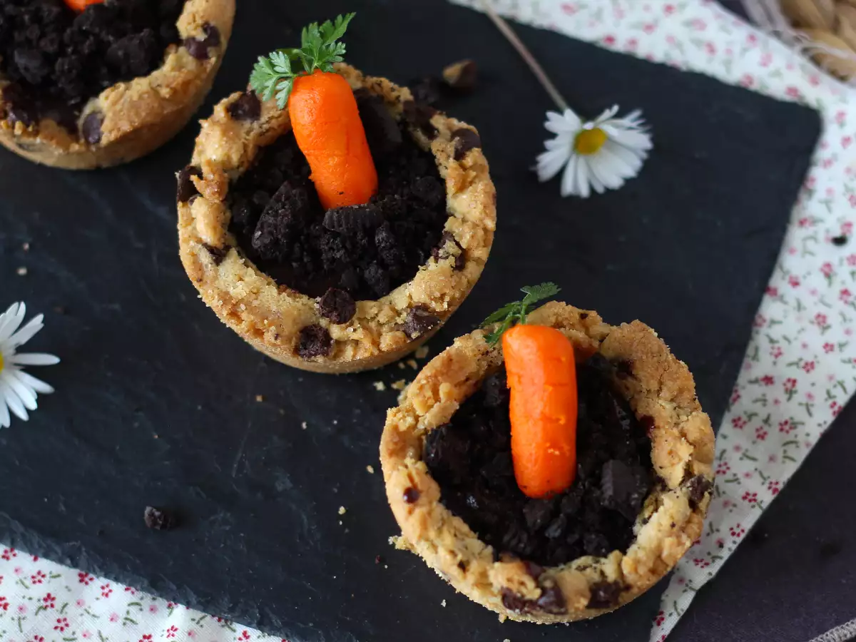 Csokoládé ganache csokoládéval töltött süteményes csészék, répa pot stílusban - fotó 4