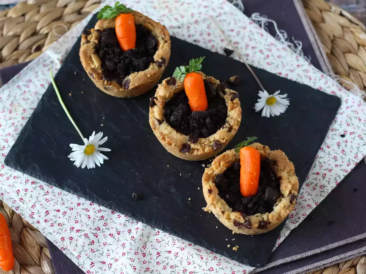 Csokoládé ganache csokoládéval töltött süteményes csészék, répa pot stílusban - fotó 5