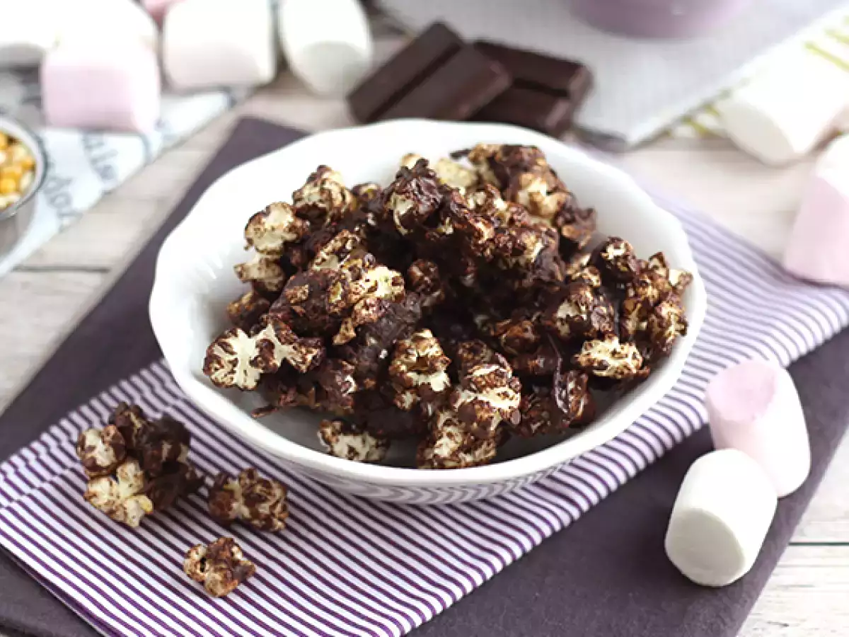 Csokoládé popcorn és mályvacukor - fotó 2