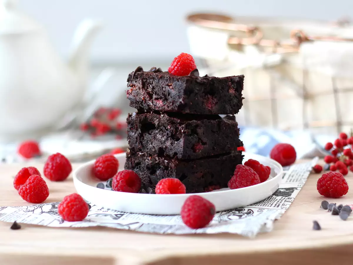 Csokoládés málnás brownie, tiszta élvezet! - fotó 3