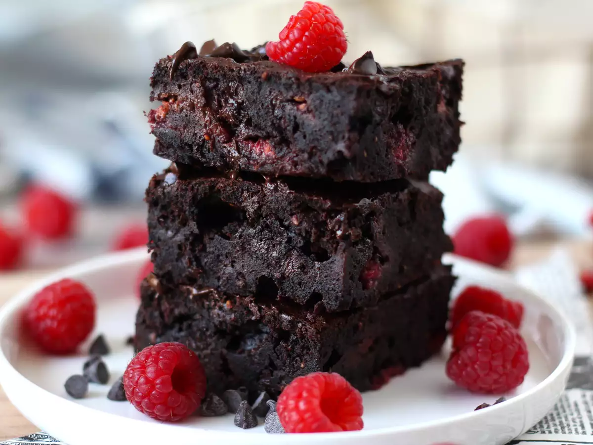 Csokoládés málnás brownie, tiszta élvezet! - fotó 5