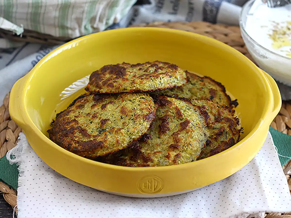 Cukkini és feta pogácsa - fotó 2