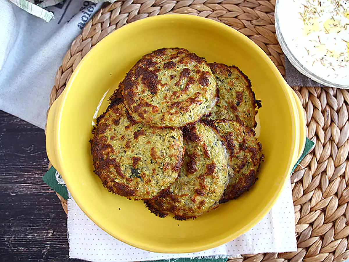 Cukkini és feta pogácsa - fotó 4