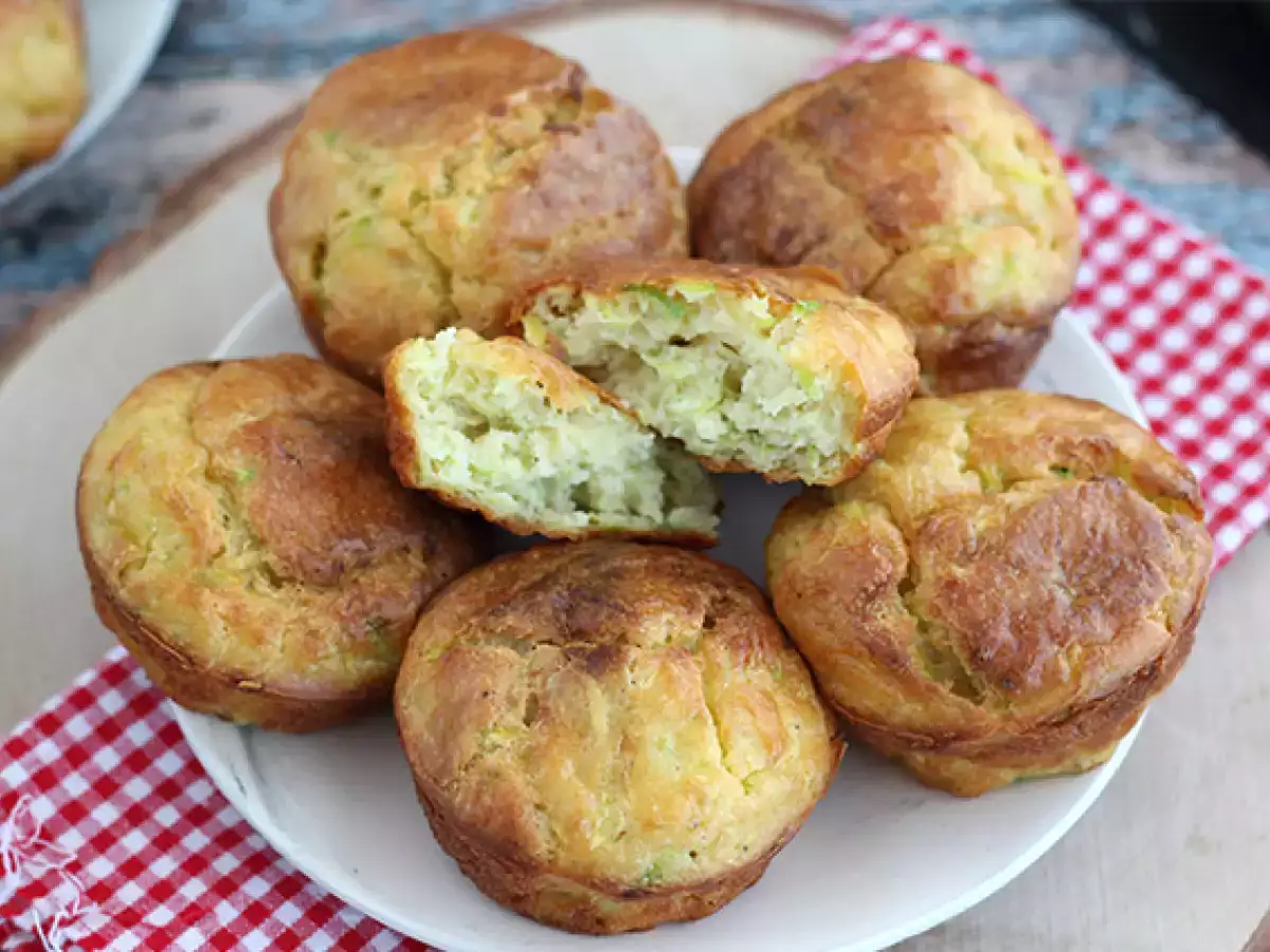 Cukkini és kecskesajtos muffinok - fotó 4