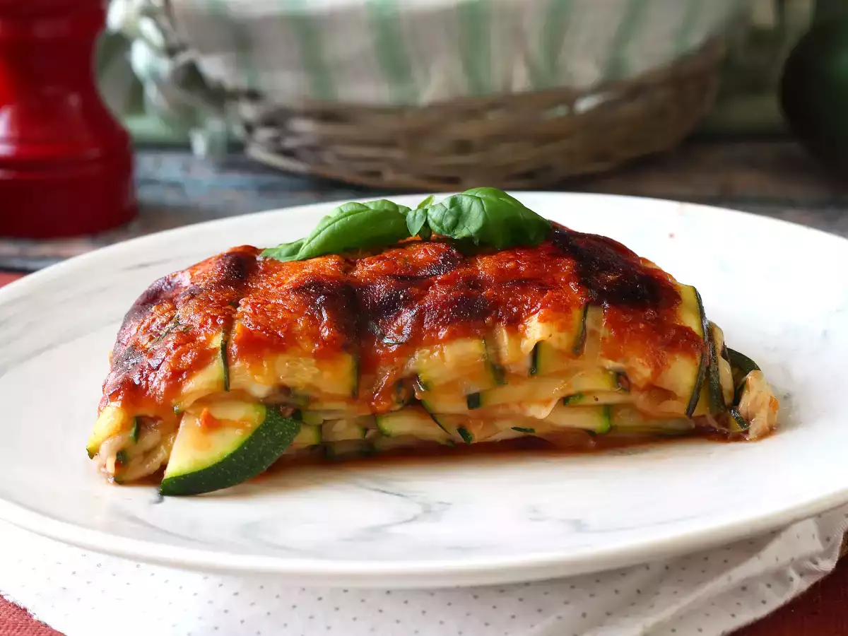 Cukkini parmigiana légfritőzben: gyors, könnyű és ropogós - fotó 3