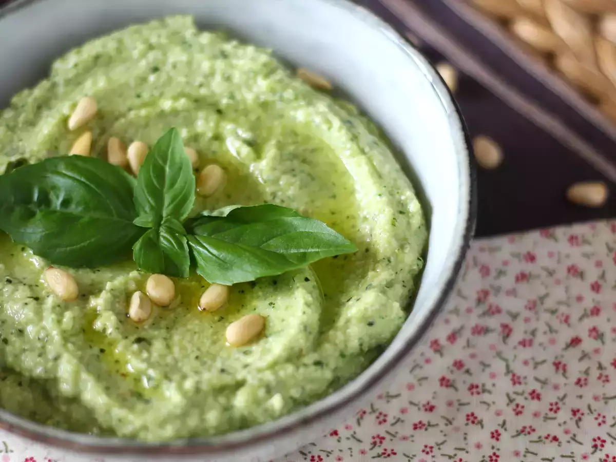 Cukkini pesto, a gyors és ízletes, főzés nélküli recept - fotó 2