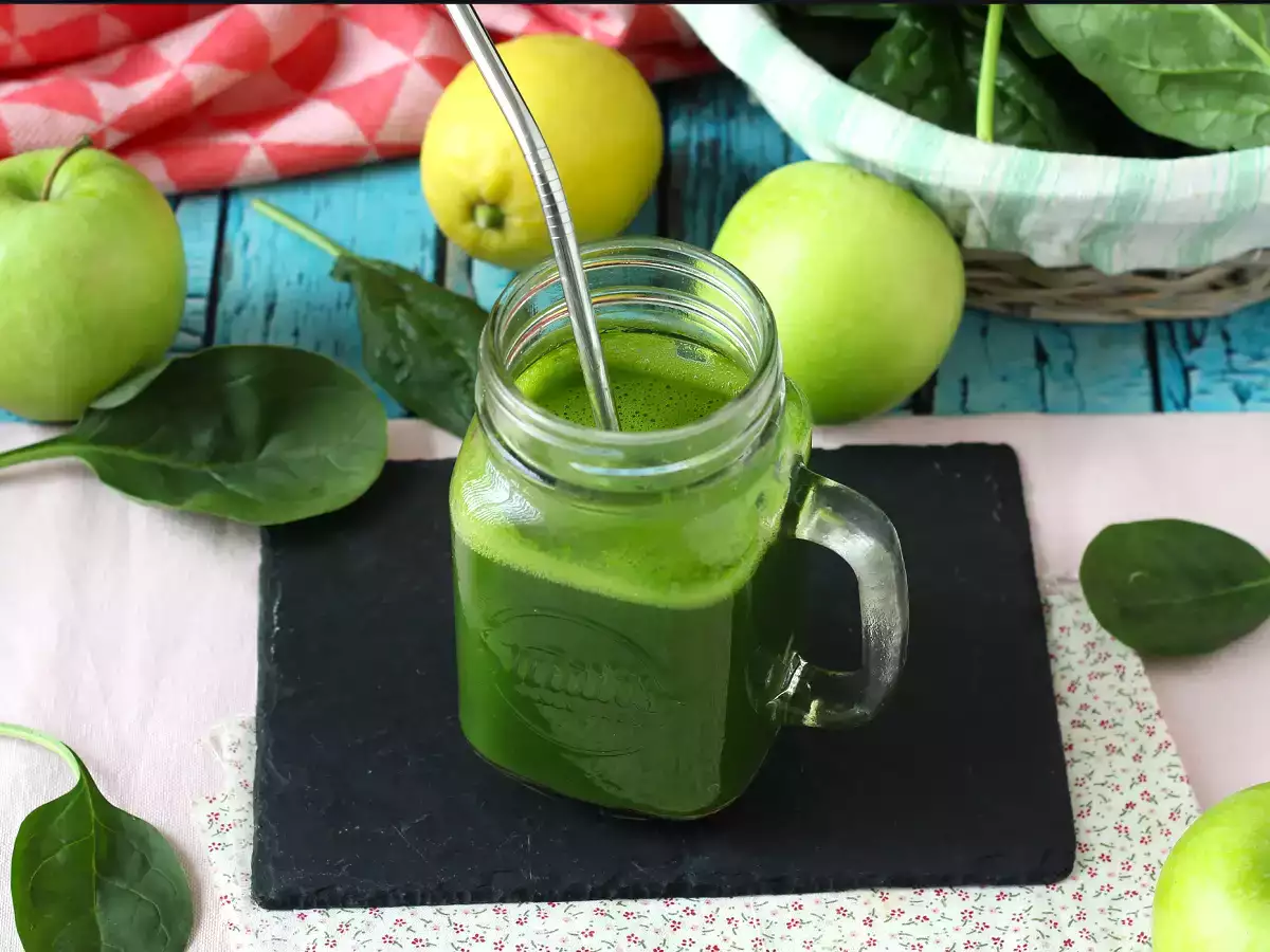 Detox zöld gyümölcslé páraelszívó nélkül, a maximális vitaminokért! - fotó 4