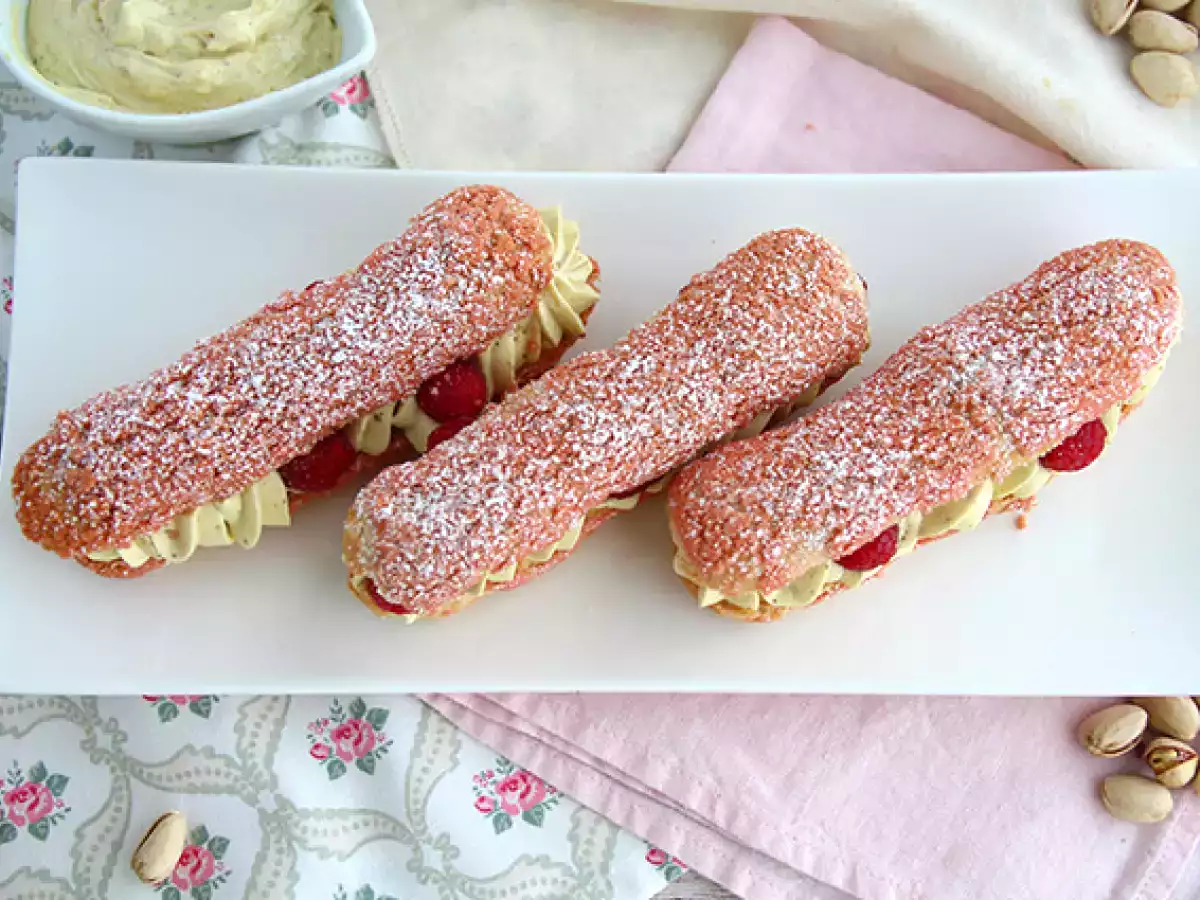 Eclair pisztáciakrémmel és málnával - fotó 3