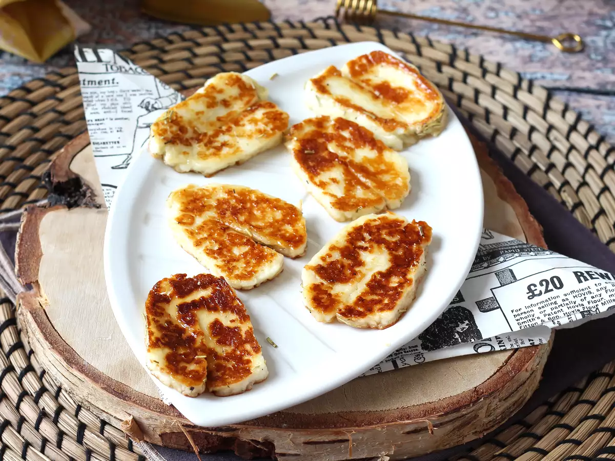 Édes-savanyú palacsintában sült halloumi mézzel és rozmaringgal - fotó 3