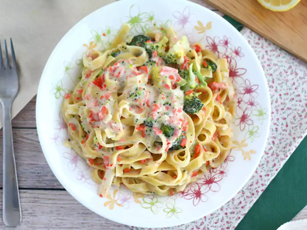 Egy lábas tészta - Tagliatelle lazaccal és brokkolival - fotó 3
