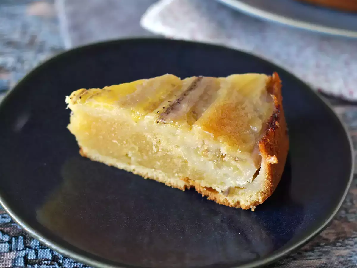Extra fondantos fejjel lefelé fordított banántorta - fotó 3