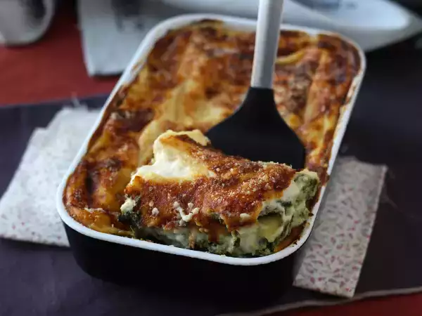 Recept Extra olvadó ricotta és spenótos lasagne
