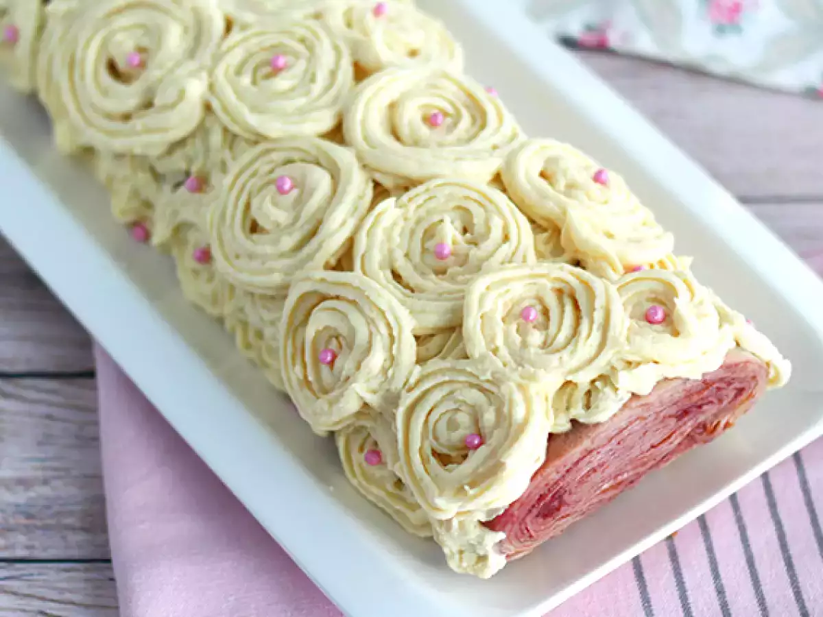 Fehér csokoládé málna crêpe log - fotó 4