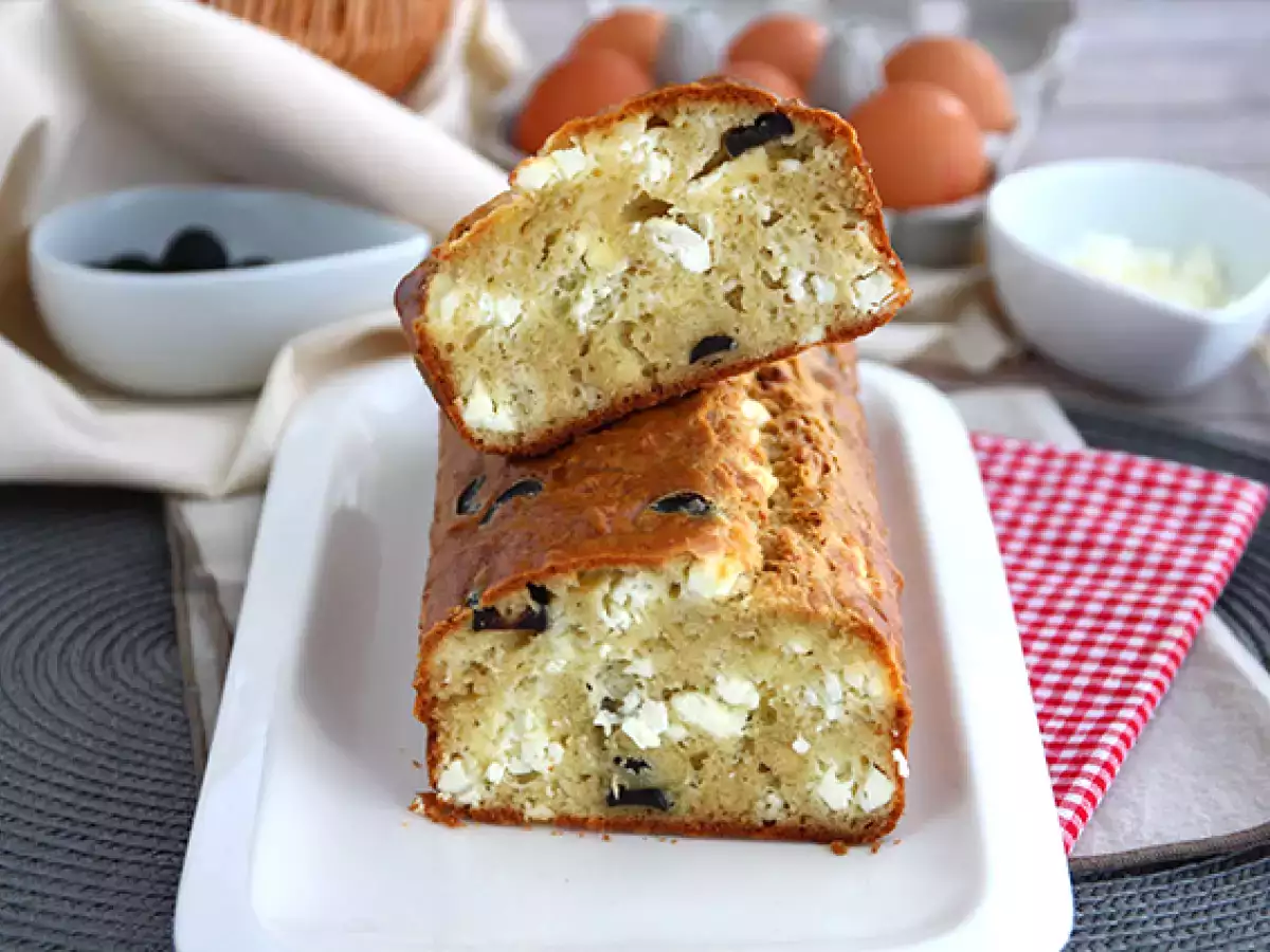 Fekete olajbogyó és feta torta - fotó 5