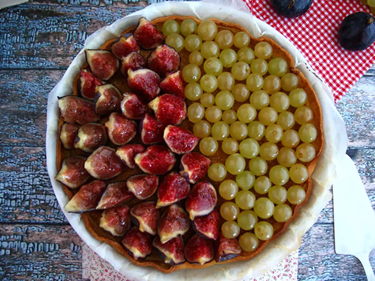 Félig füge, félig szőlő torta