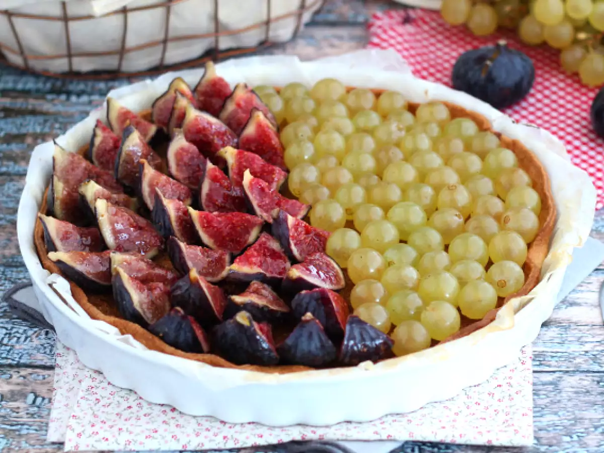 Félig füge, félig szőlő torta - fotó 3