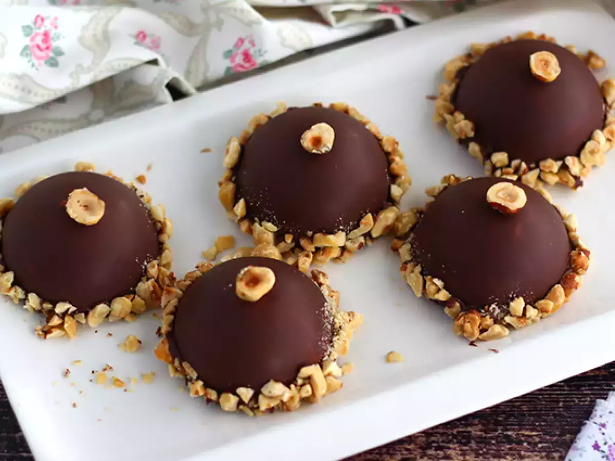 Ferrero stílusú sziklakupolák - fotó 2