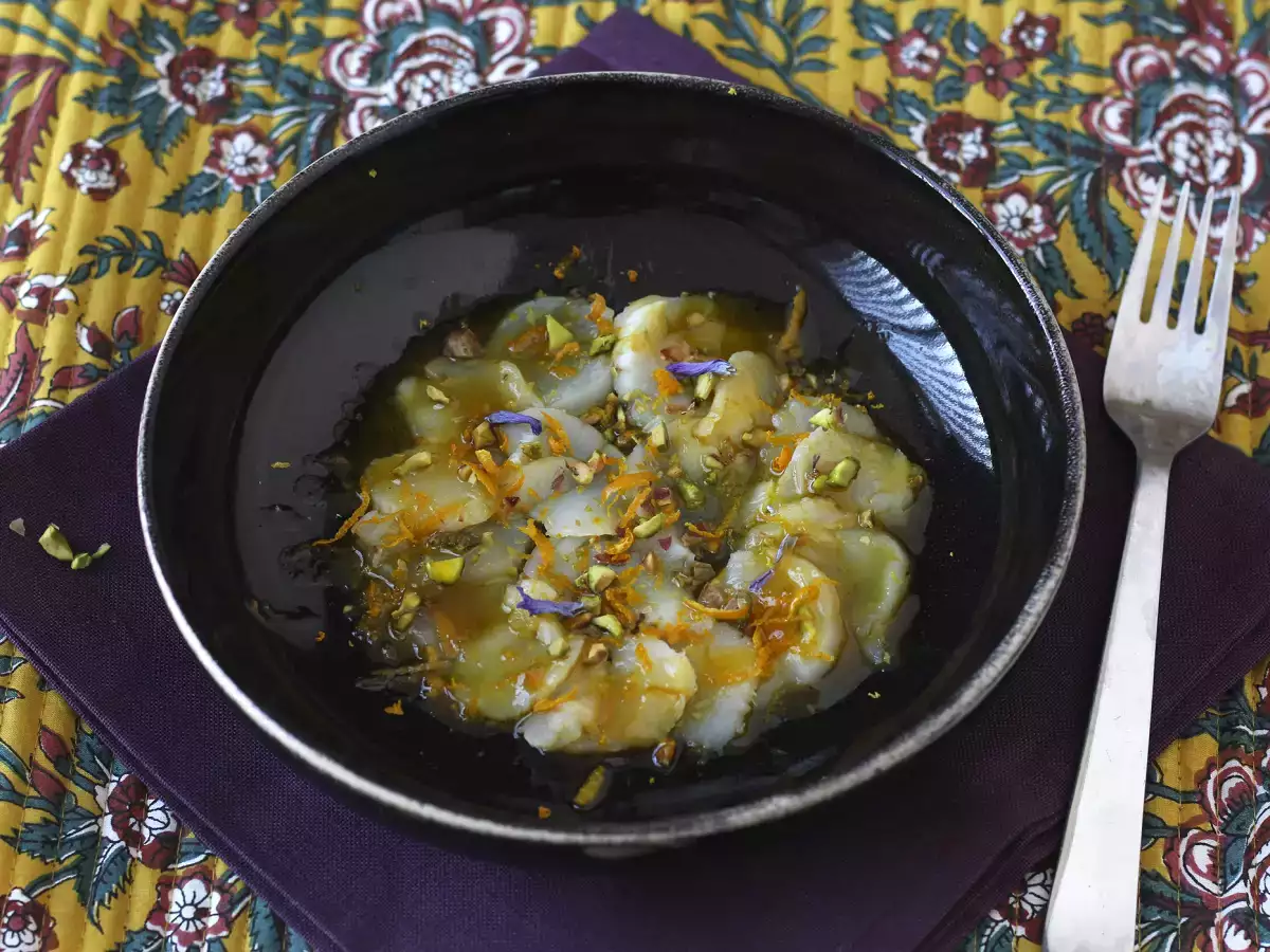 Fésűs carpaccio citromos vinaigrettes és pisztáciával, egy elegáns és könnyen elkészíthető előétel - fotó 4