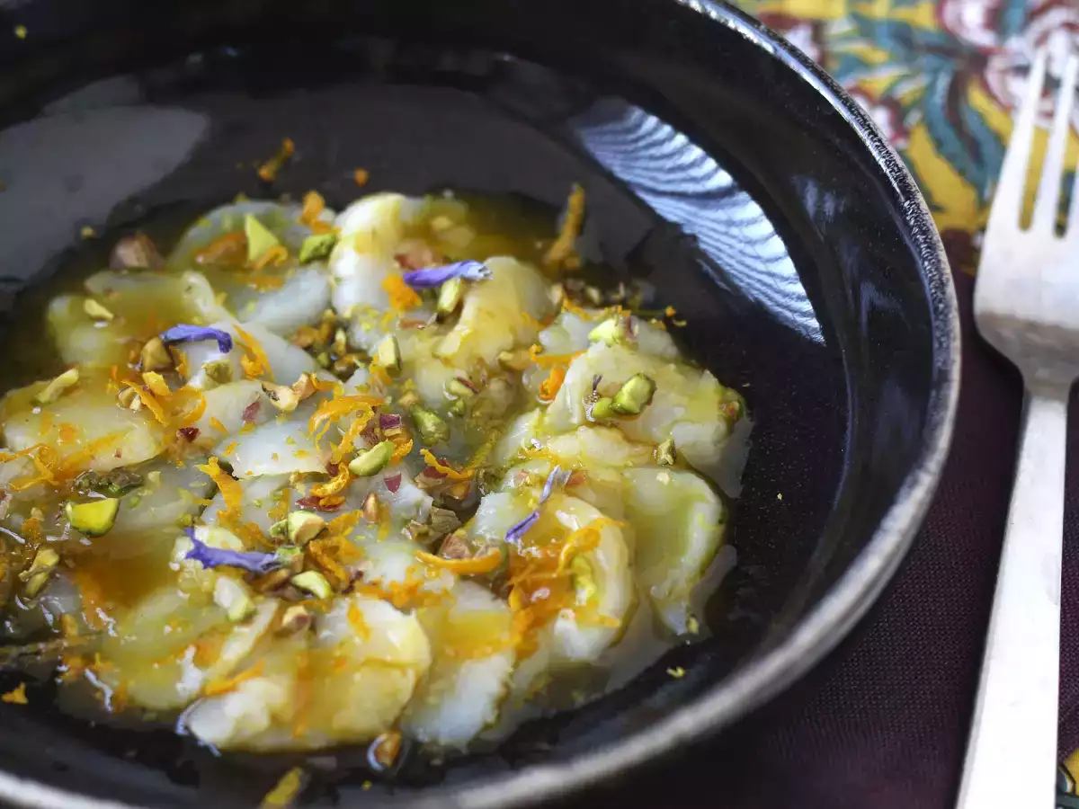 Fésűs carpaccio citromos vinaigrettes és pisztáciával, egy elegáns és könnyen elkészíthető előétel - fotó 5