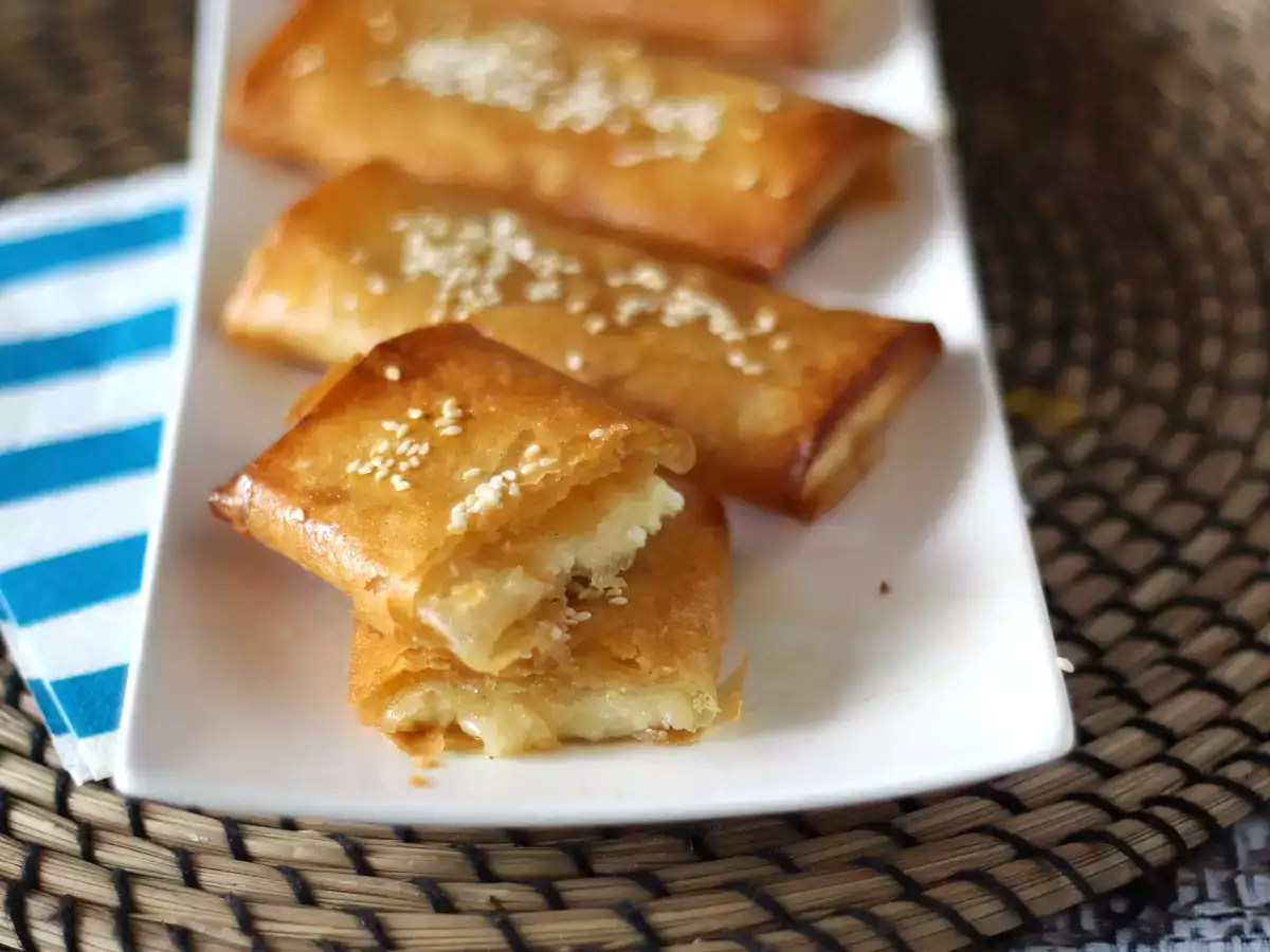 Feta Saganaki, a görög recept a feta-mézes ropogtatnivalókhoz - fotó 3