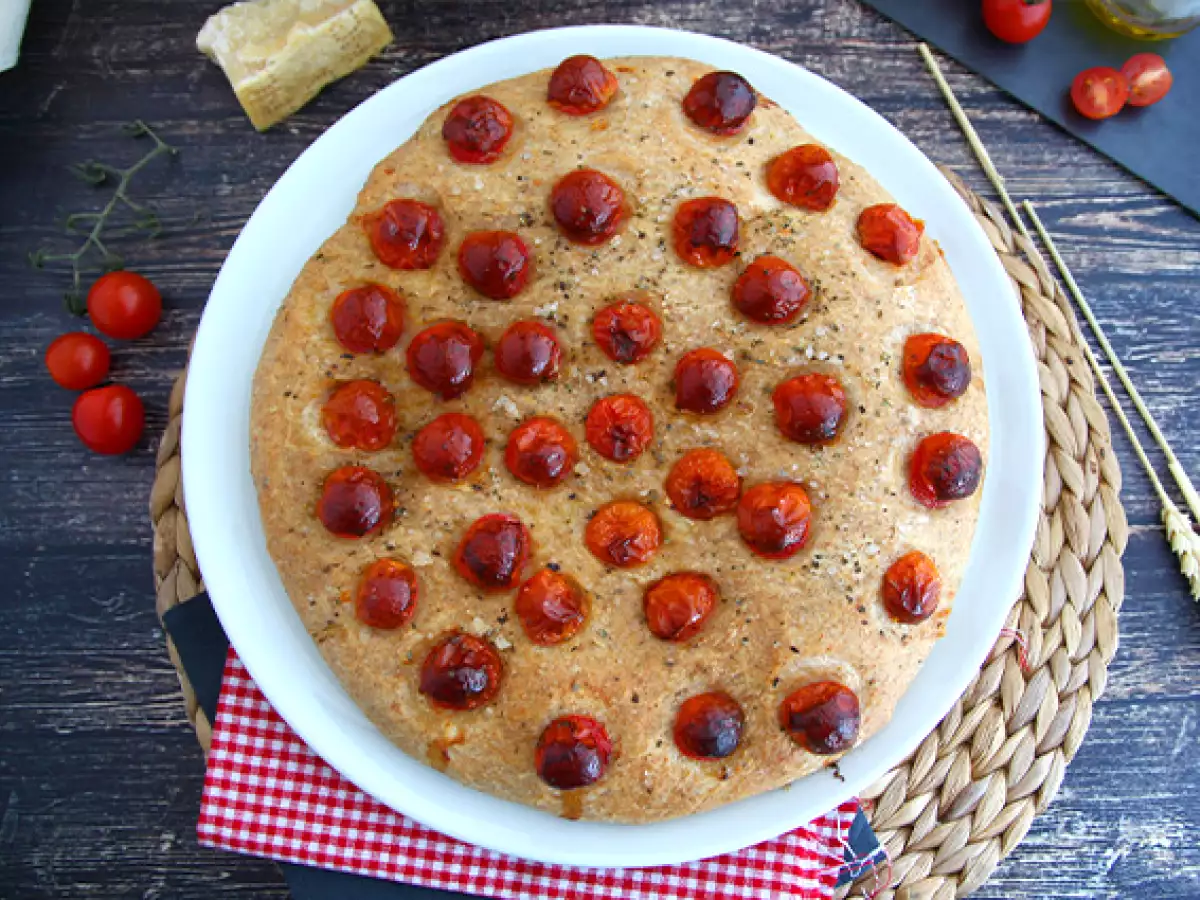Focaccia cseresznyeparadicsommal - fotó 5
