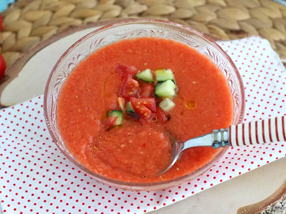 Friss és egyszerű gazpacho - fotó 4