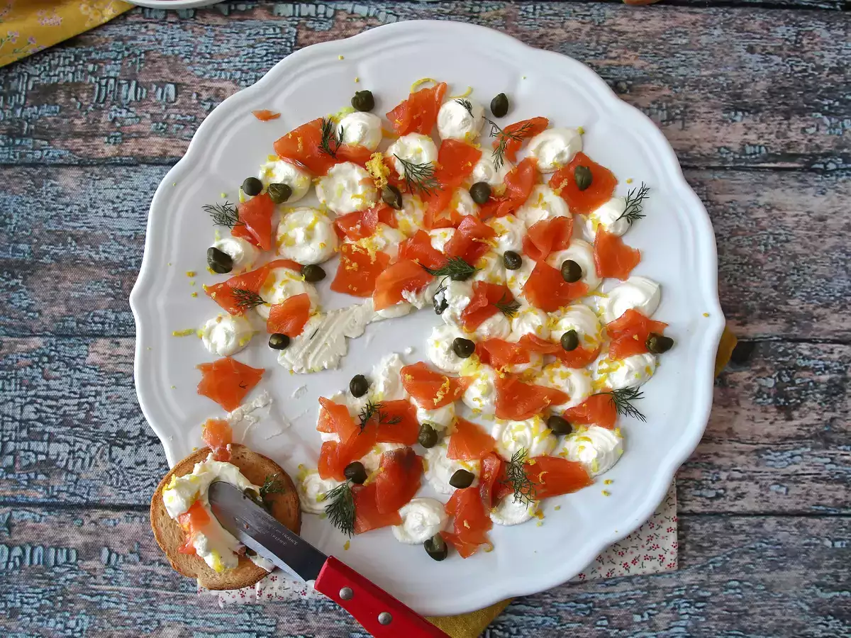 Füstölt lazac aperitif kenhető - fotó 7