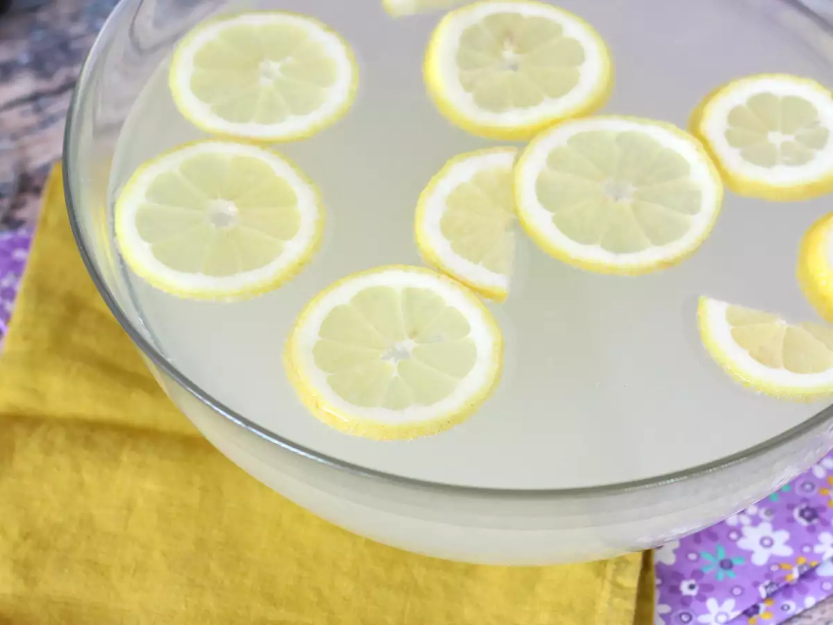 Gin pezsgő, amit megoszthatsz minden vendégeddel az aperitif alatt. - fotó 2