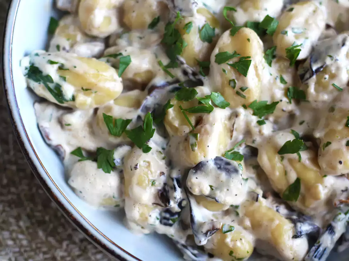Gnocchi gombával, ízletes és egyszerű első fogás - fotó 3