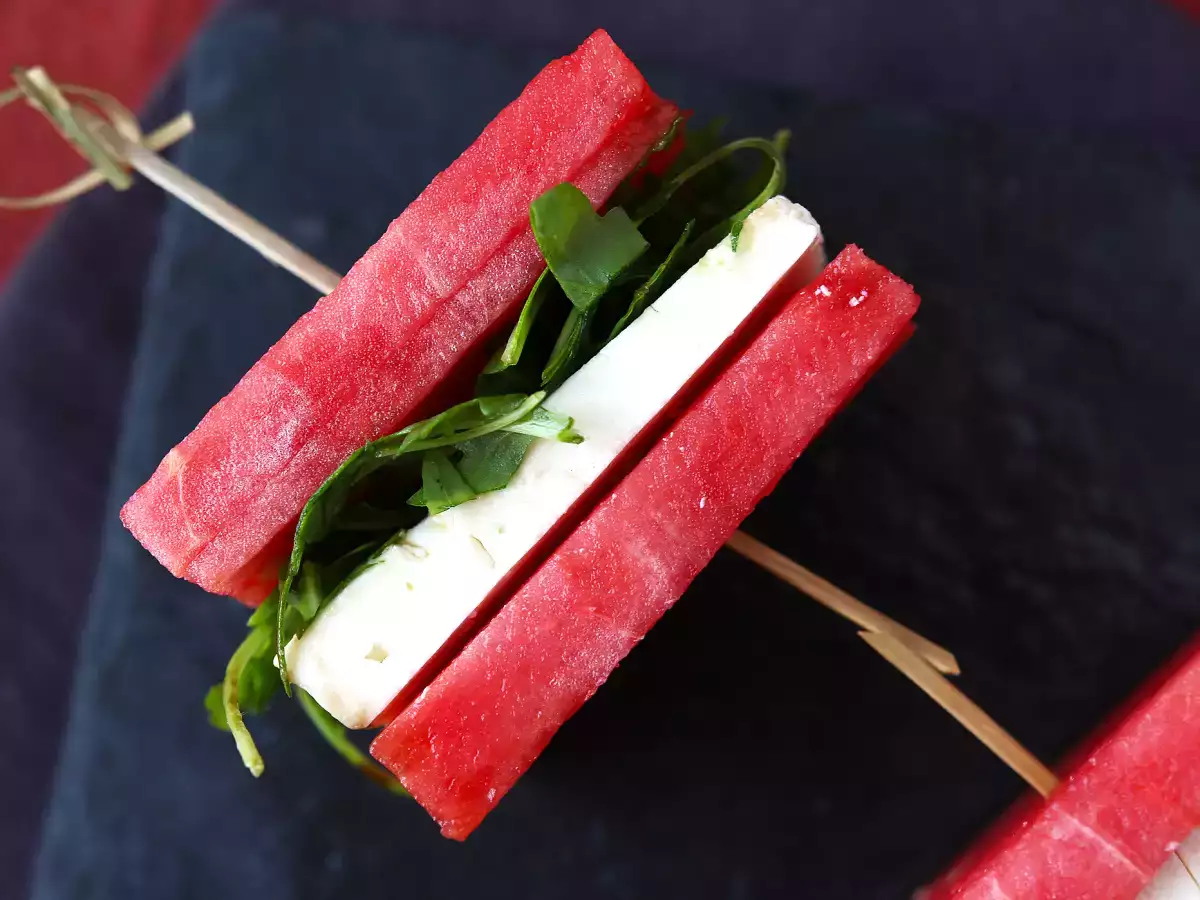 Görögdinnye-feta-rakéta szendvics, a legfrissebb vírusos recept a nyárra! - fotó 2