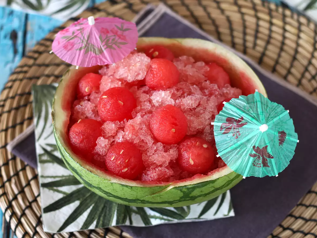 Görögdinnye frosé: a szuperfrissítő granita koktél rozéval! - fotó 2