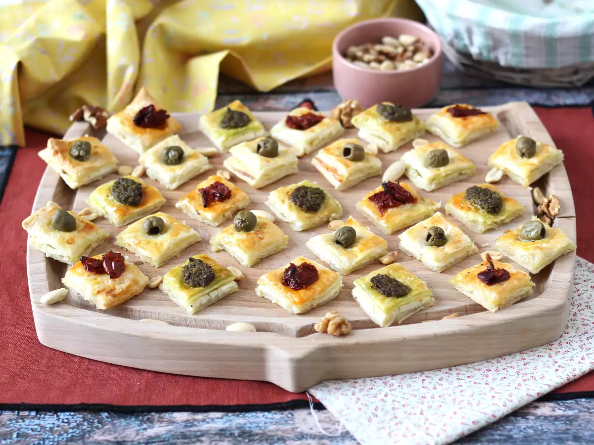 Gyors és egyszerű leveles tésztafalatok egy nagyszerű aperitifhez! - fotó 5