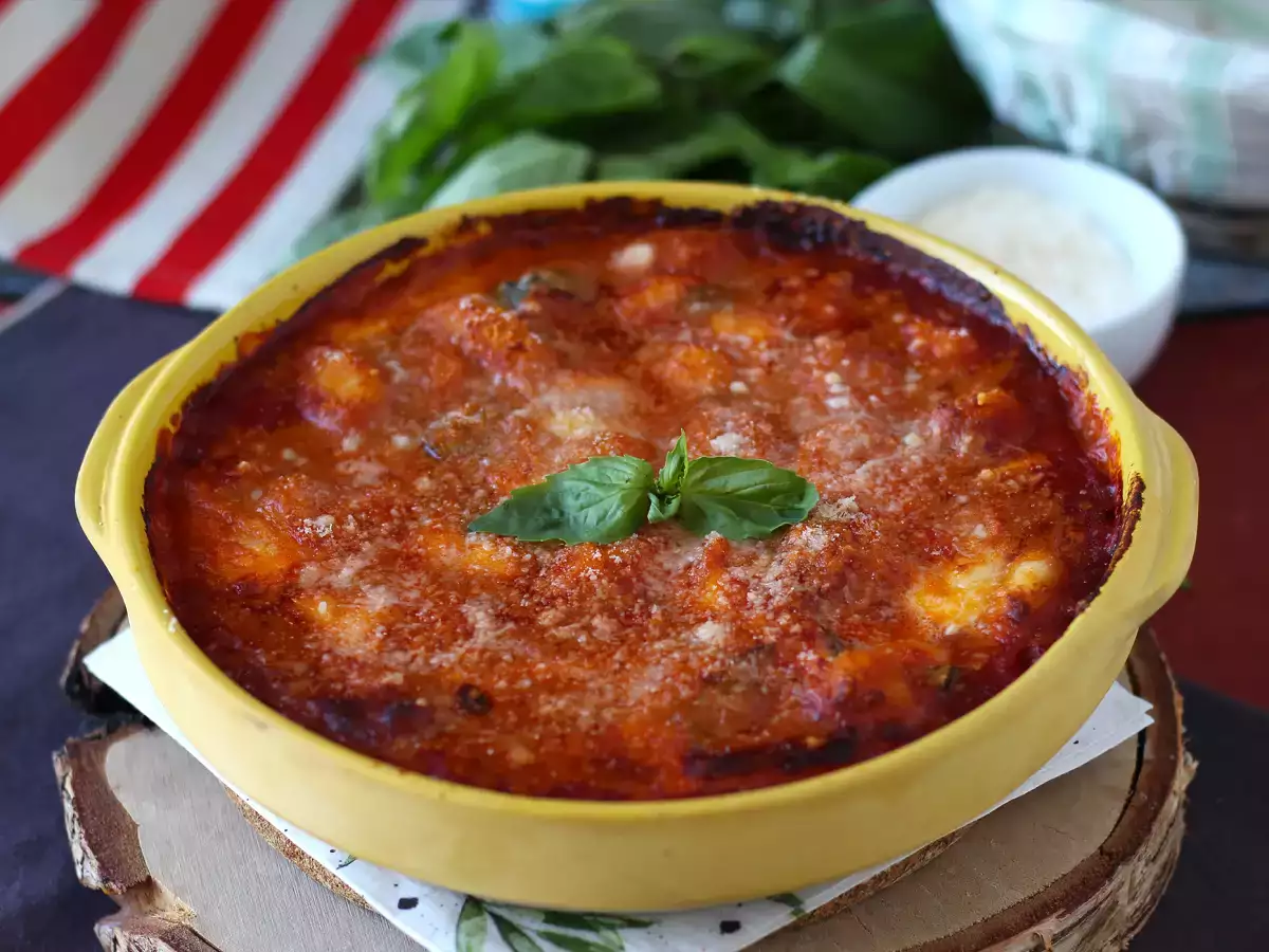 Gyors és kényelmes paradicsomos és mozzarellás gnocchi gratin - gnocchi alla sorrentina a sütőben - fotó 4