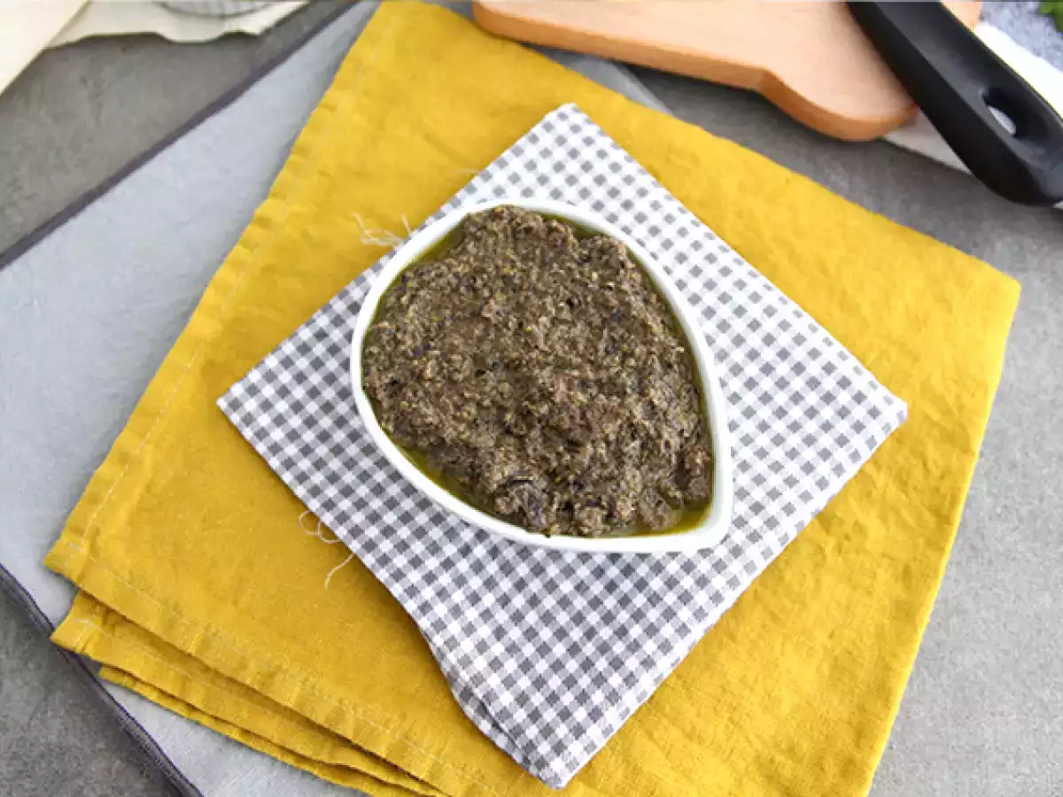Gyors tapenade fekete olajbogyóval - fotó 2