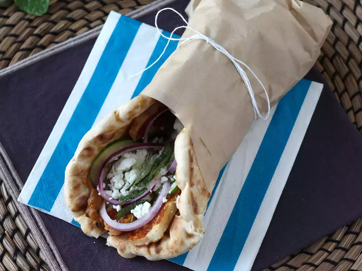 Gyros halloumival, a görög szendvics vegetáriánus változata! - fotó 4