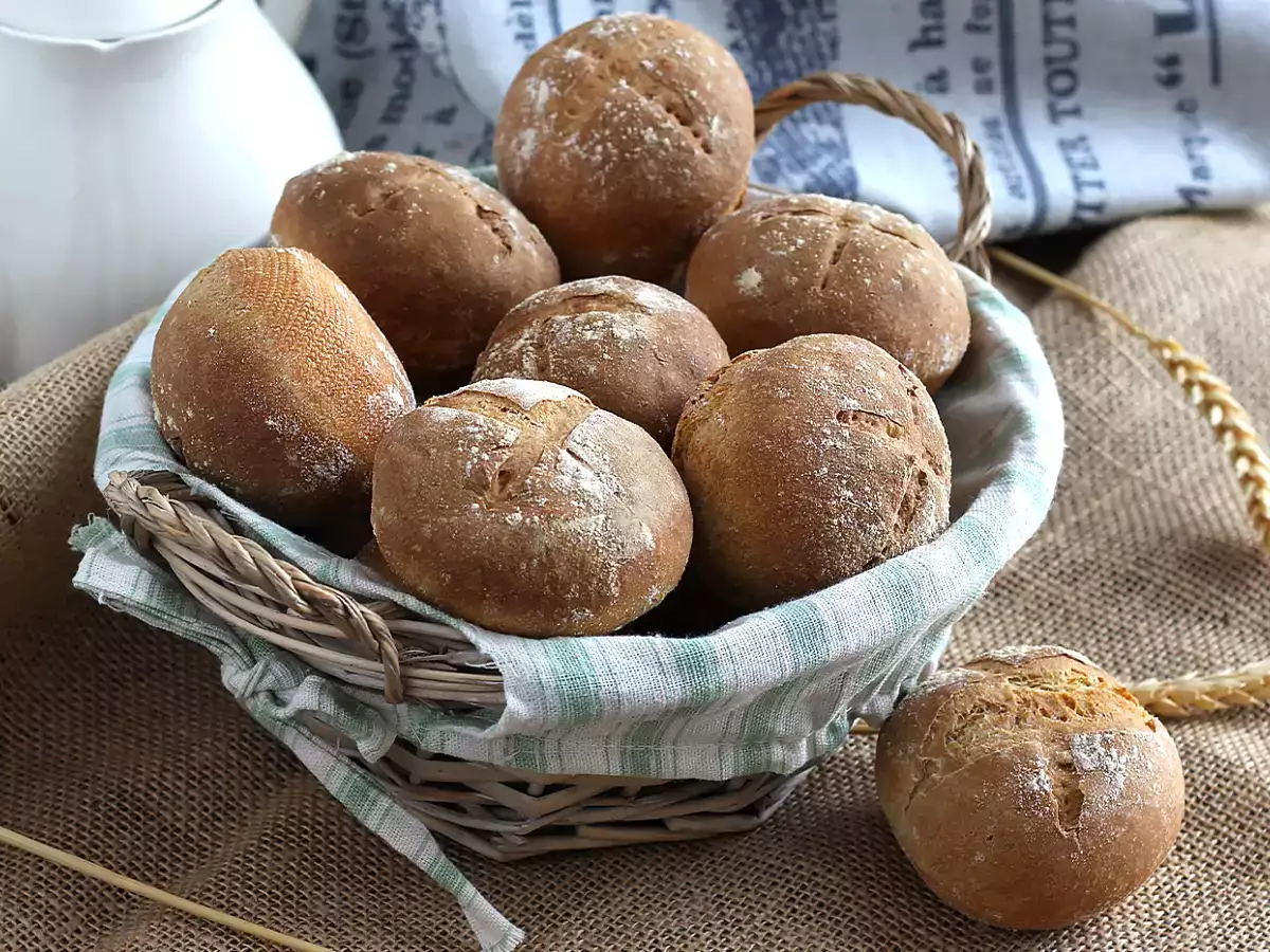 Gyúrás nélküli zsemle - ropogós és pelyhes!