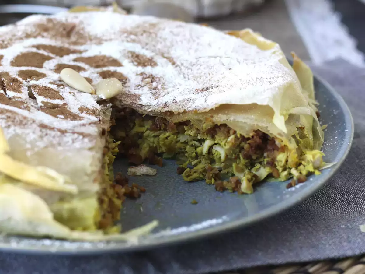 Hagyományos marokkói tészta téglatésztával, csirkével és fűszerekkel - fotó 6