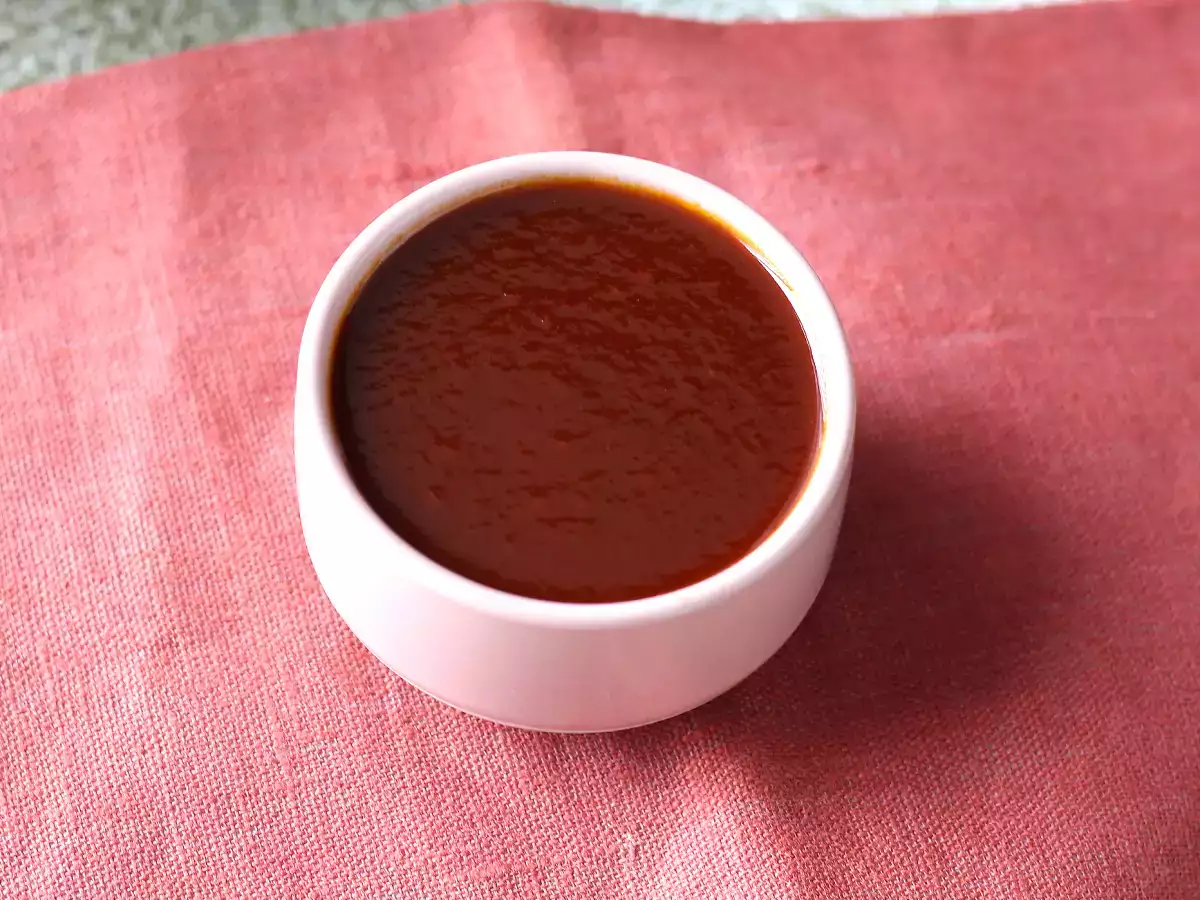 Házi édes-savanyú barbecue stílusú szósz: egyszerű recept, pillanatok alatt elkészül - fotó 5