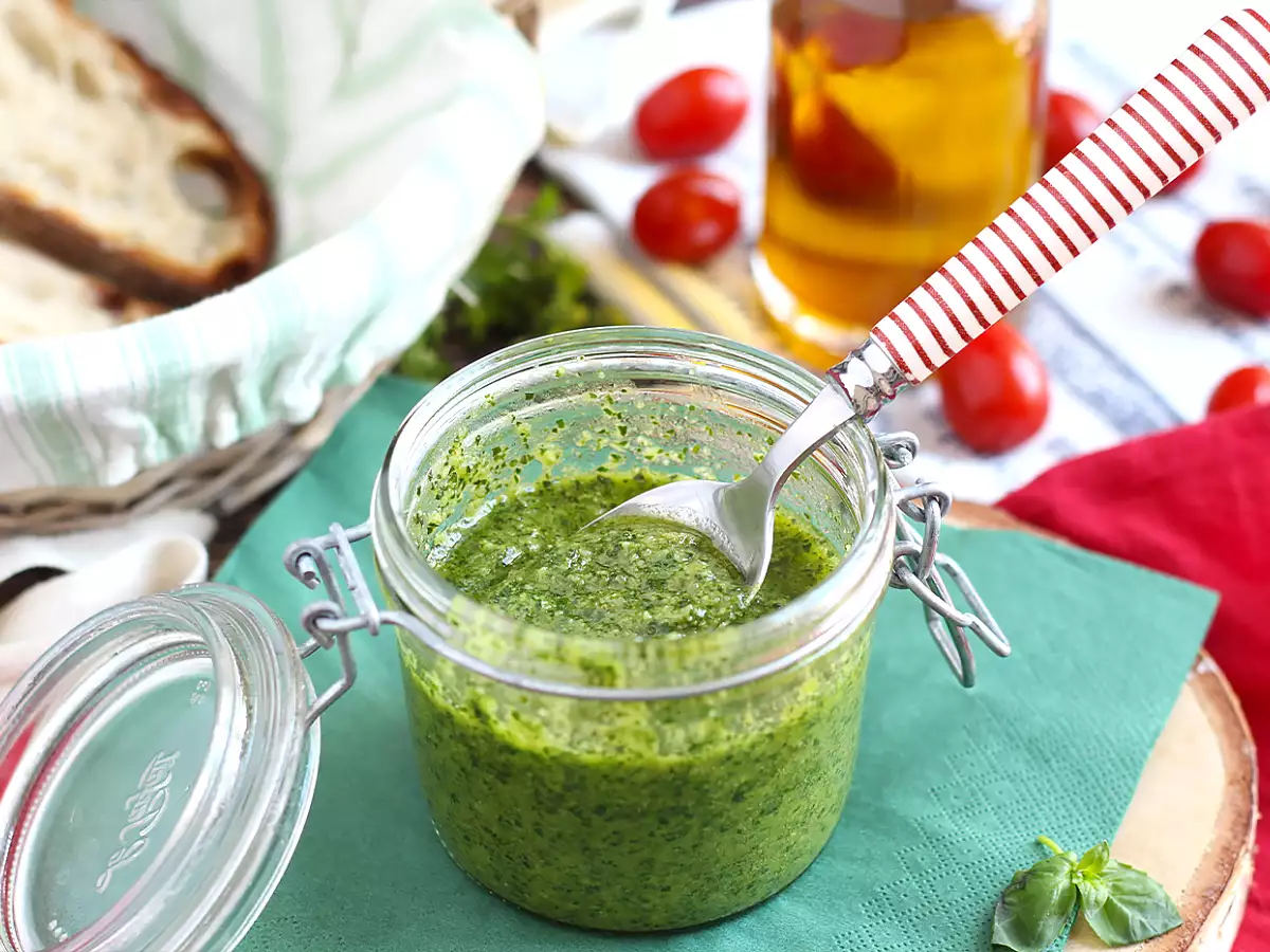 Házi zöld pesto - pesto alla genovese - fotó 6